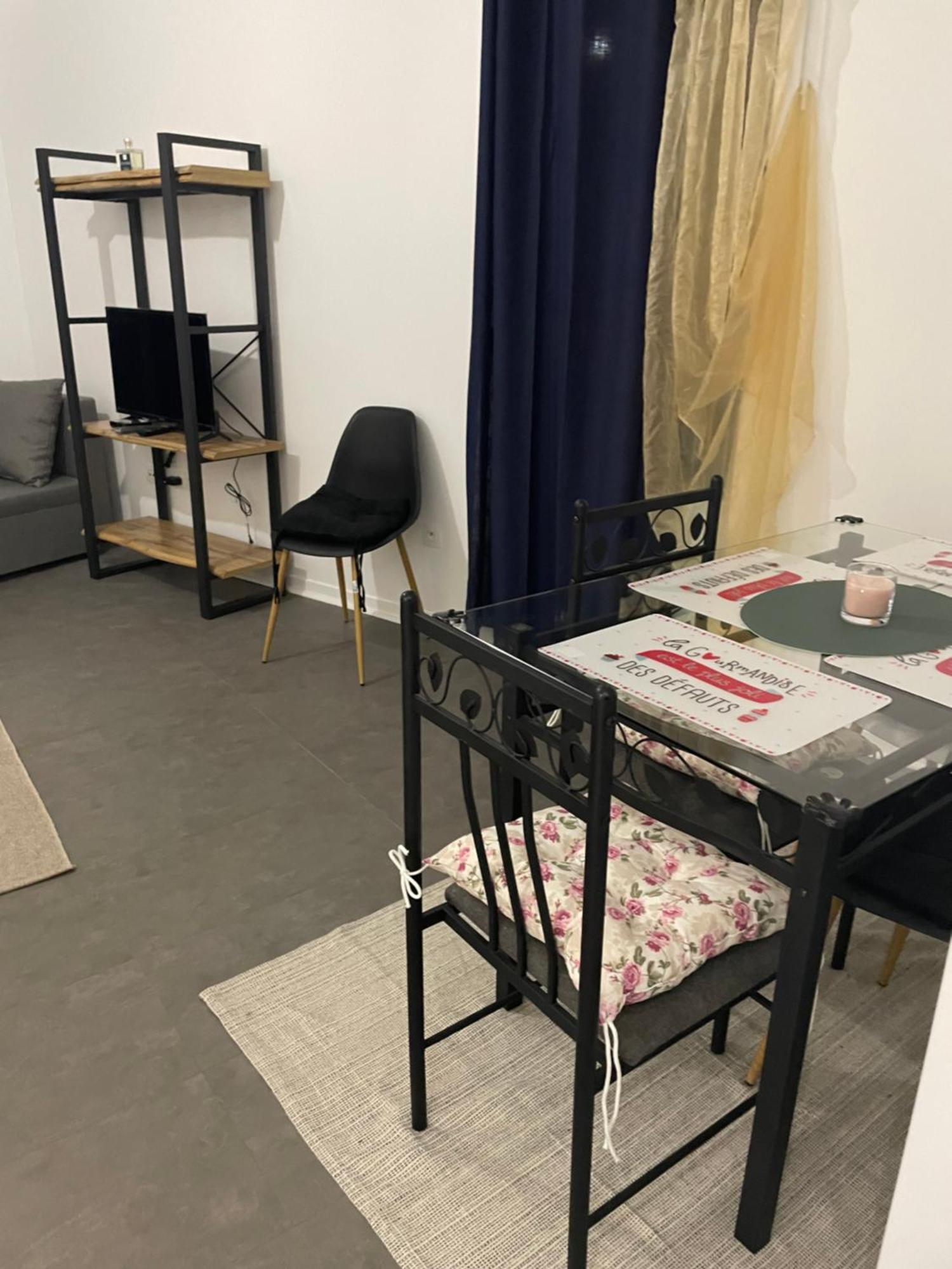 Jana Holiday Arcueil Εξωτερικό φωτογραφία